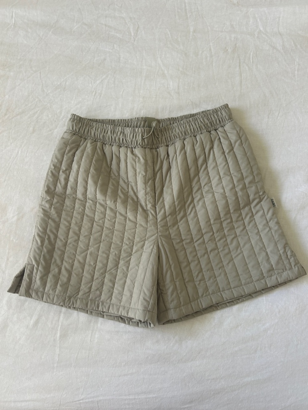 Rains Quilted Shorts in Light Taupe
